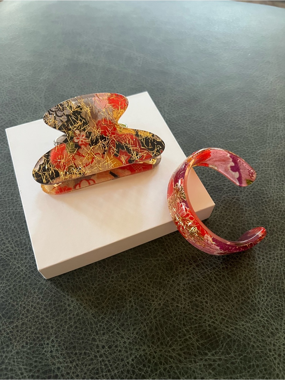 Bracelet and Hair Jaw Clip Set Japanese Floral Red and Gold